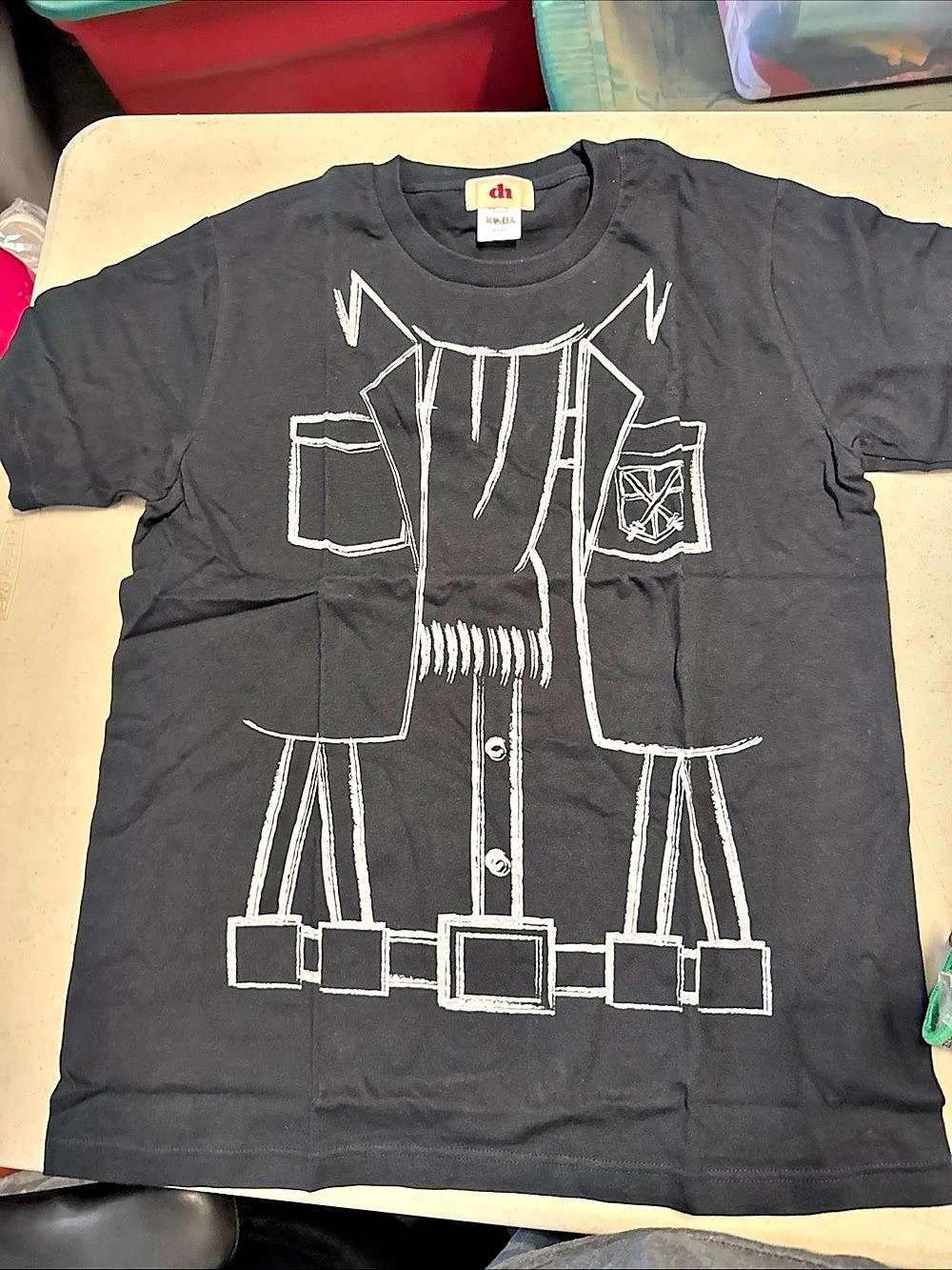 Mikasa Chalk Graphic Short Sleeve Tee Size Large